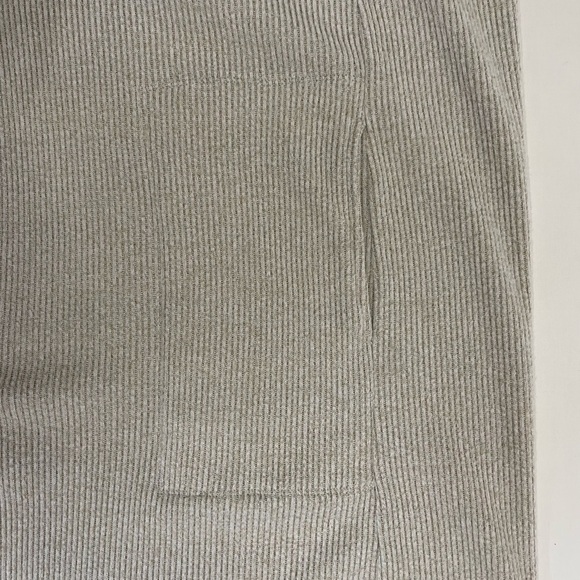 Aeropostale Maxi Length Cardigan Sweater,Low Calf, Beige, Size Medium - Picture 5 of 10